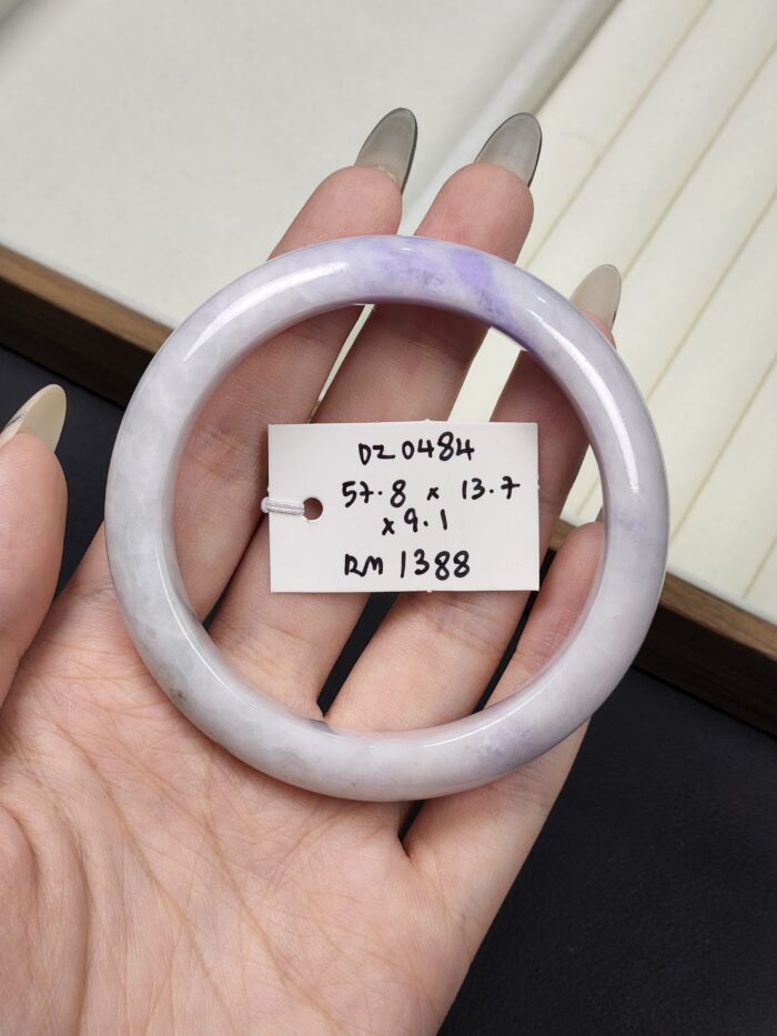 Size 57.8 White with Imperial Lavender Floral Burmese Jade Bangle (DZ0484)