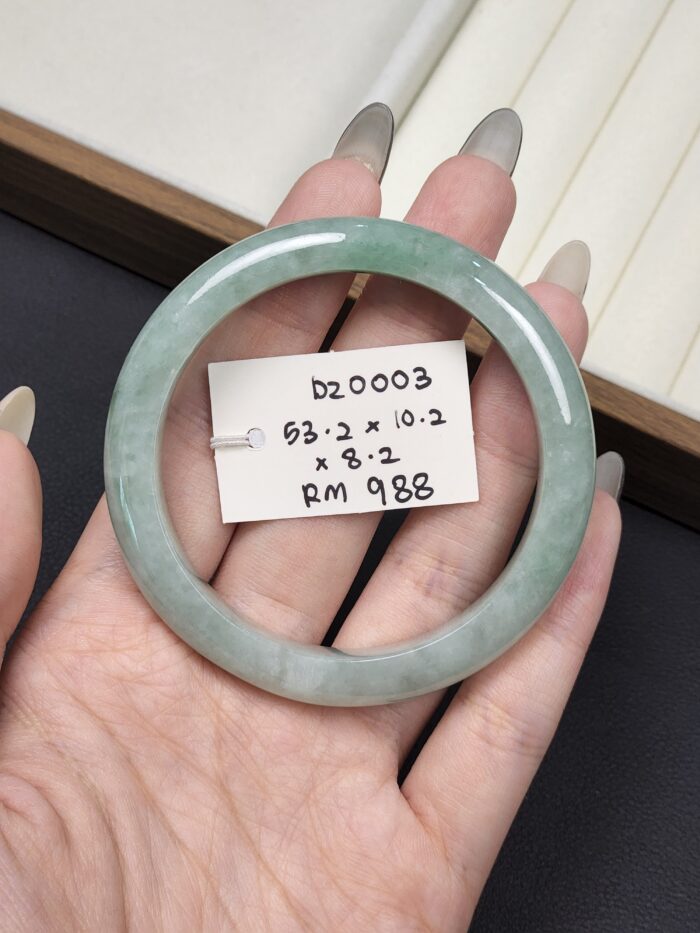 Size 53.2 Mint Green Burmese Jade Bangle (DZ0003)