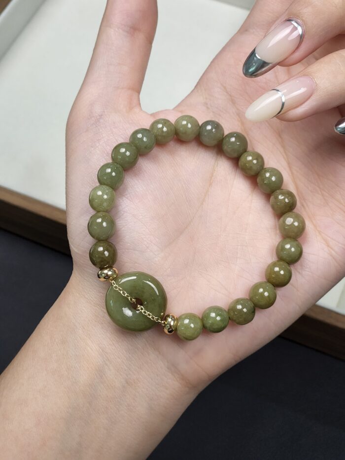 2026/04/1000148956-scaled.jpg 8mm Olive Green with Doughnut DIY Jade Bracelet